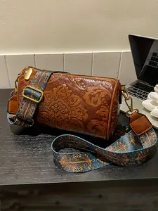 Women's Fashionable Boho Style Floral Decor Lightweight Crossbody Bag, Embellished Shoulder Bag, Vintage Style Ethnic Pattern Strap Shoulder Bag for Work & Daily Used, Trendy Boston Bag, Stylish Versatile Bag, Bohemian Crossbody Bag