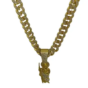 New designer high-end luxury unisex diamond necklace — fashion jewelry made of steel or titanium, includes an exquisite gift box.