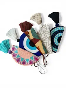 Handmade clutch half moon cosmetic makeup pouch Wayuu crochet Handbag borla Zafira Complements