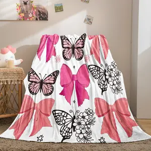 1 Pcs Romantic Butterfly Blanket, Floral & Butterfly Design Flannel Blanket, Durable and Suitable for All Seasons, Machine Washable and Fade-Resistant, Warm Throw for Autumn and Winter, Ideal for Bedroom, Living Room, Office and Car Use