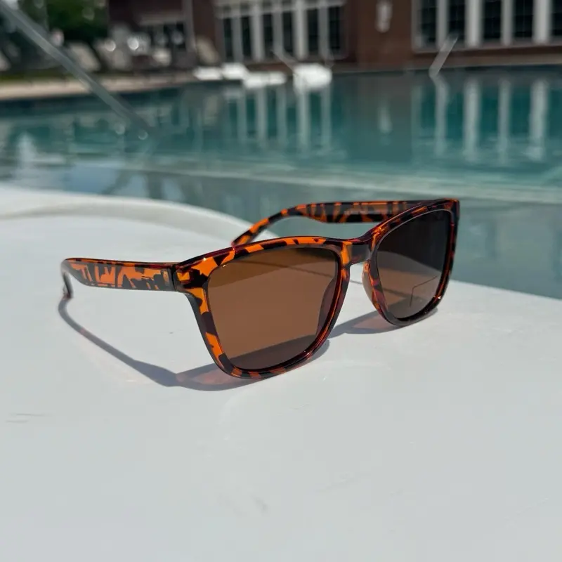 Victoria Coast Polarized Fashion Sunglasses | UV400 Summer Beach Glasses