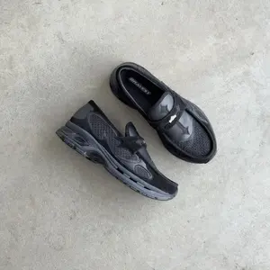 Black Runner Loafer