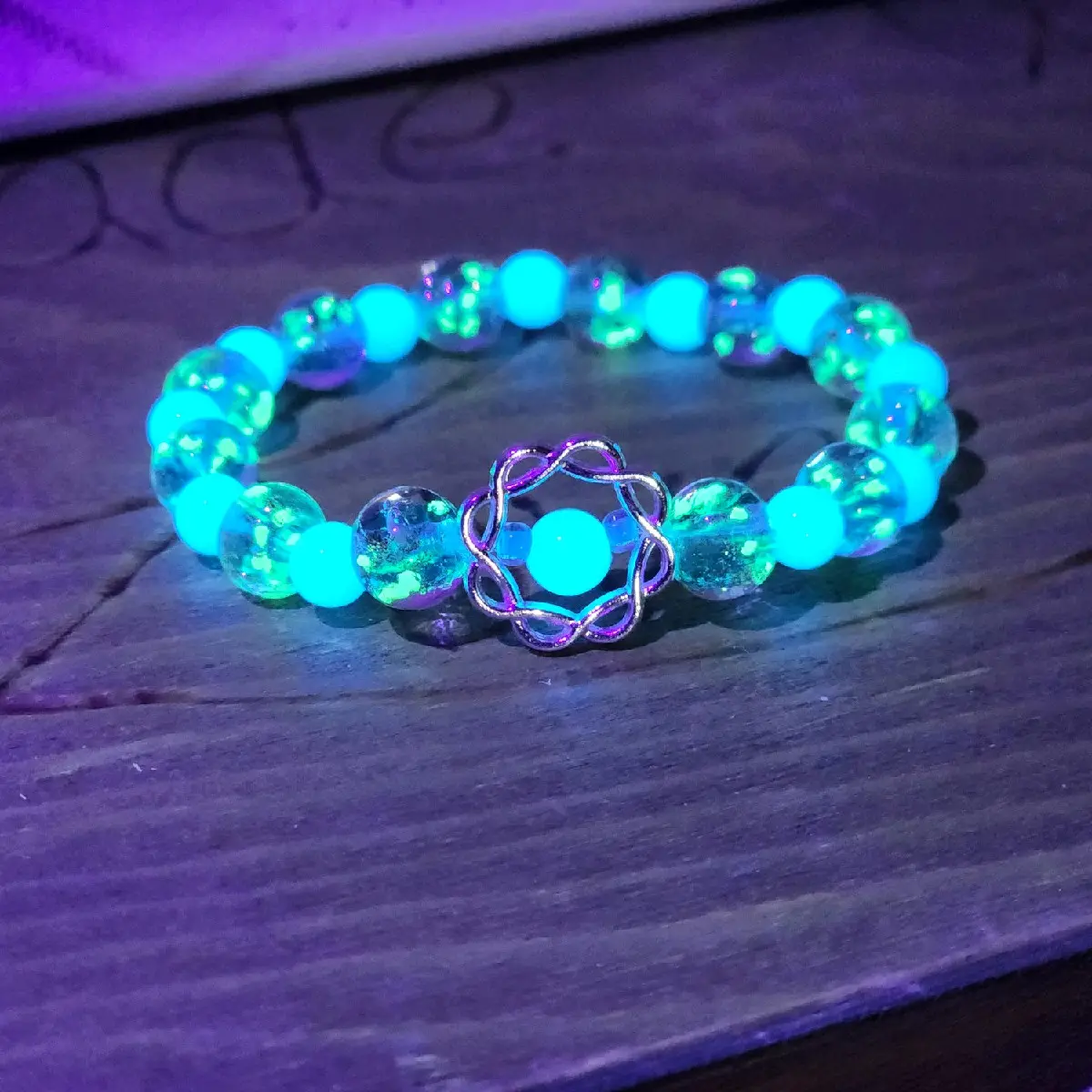 Customizable Lumos Crystal Bracelet - Personalize Your Accessory with Color Options & Sunlight Charging