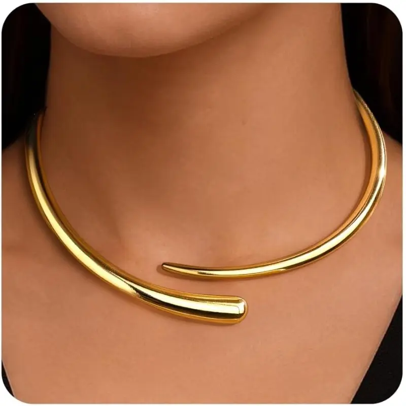 Women's Chunky Gold Choker Necklace - Torque Collar with Gold Teardrop Ends, Minimalist Chain Jewelry Accessory, Daily Casual & Date Night Wear, Modern Statement Gift, 4.45" Necklinphalt Gold Plated Amulet