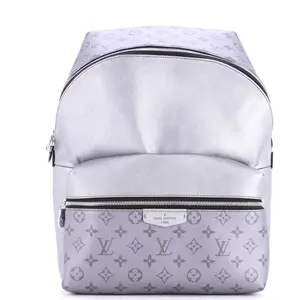 Pre-owned Louis Vuitton Leather Backpacks Discovery Backpack Monogram Taigarama PM by Rebag