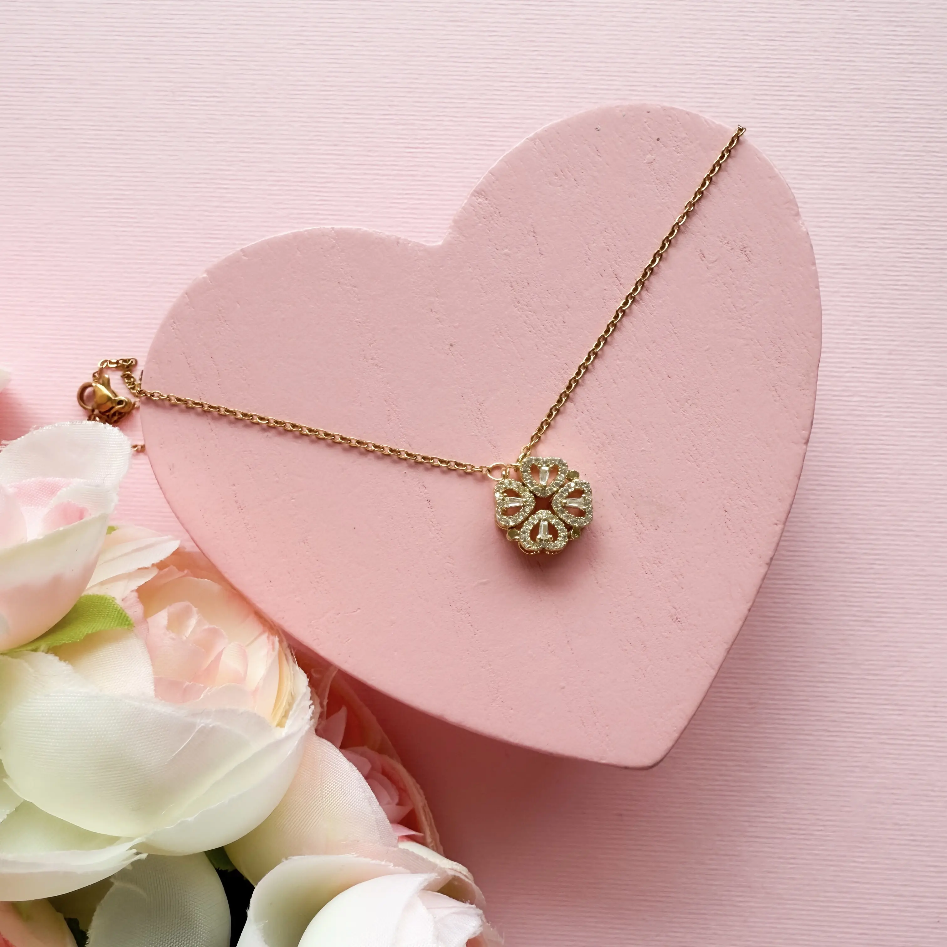Trebol Necklace – 2-in-1 Clover Heart Transformable Gold Stainless Steel Necklace Women