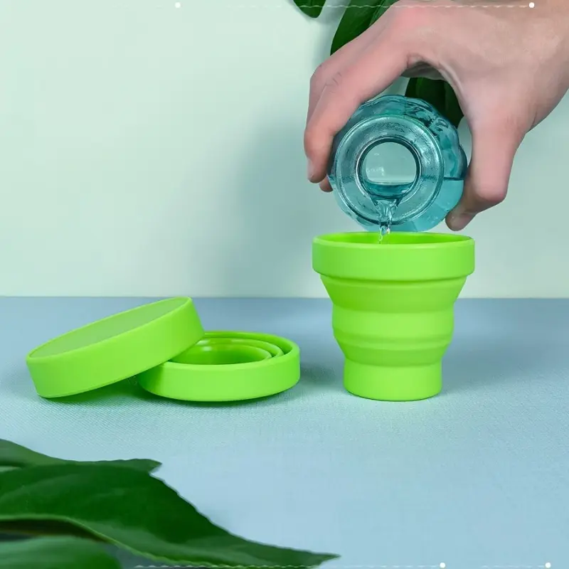 Portable, Reusable Telescopic Cup for Outdoor Travel - 1 Pc Compact Silicone Collapsible Cup With Lid