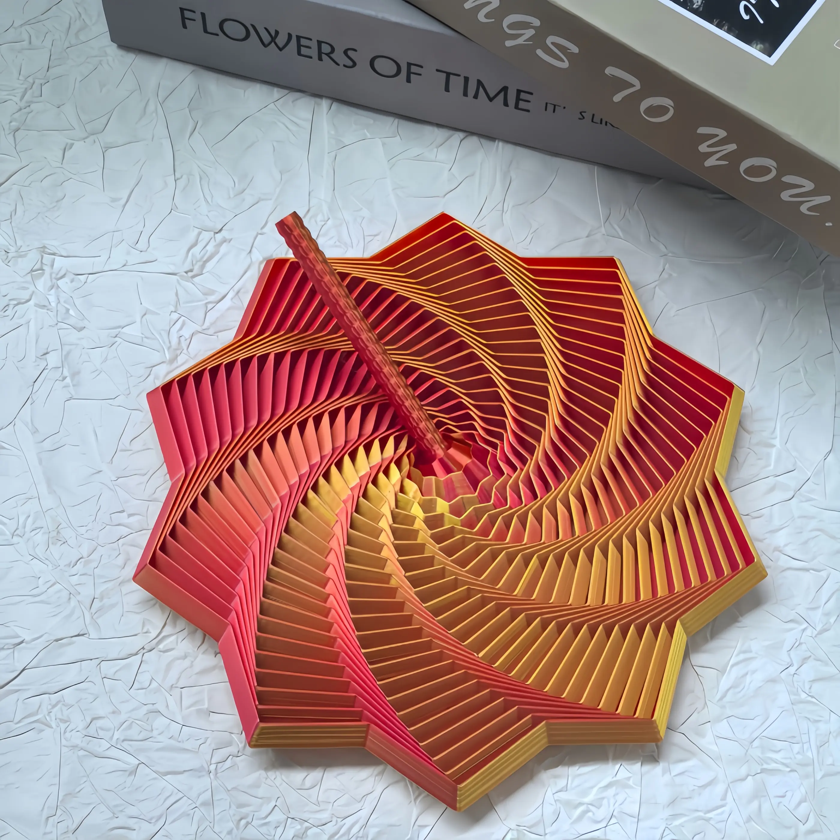 17.5cm 3D Printed Sensory Fidget Star, Hexagonal Fractal Honeycomb Spiral Design, Carry-Ready Handle, Desk Stress Relief Item for Stress Relief Fidgeting with Calming Effect (Toys & Hobbies, Classic & Novelty Fidget Finger Toys)