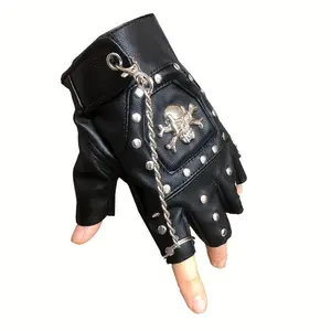 Men’s Edgy Punk Half-Finger Leather Gloves with 3D Skull Detail Chain Rivet Accents Anti-Slip Reinforced Palm for Motorcycle Biking Racing Halloween Pirate Cosplay Outdoor Sports Statement Accessory Unisex Protective Gear