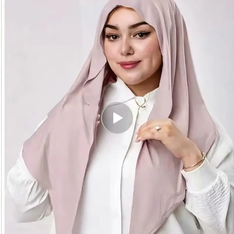 Triangle hijab