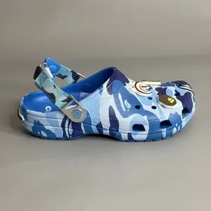 Trendy Blue Camouflage Clog Sneakers – Casual Slip-On Shoes with Adjustable Heel Strap and Soft EVA Sole for Daily Streetwear Fashion