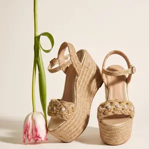 Doris Traditional/ Sandals Handmade Platforms of High Quality and Comfort, Heigth 14 cm. Footwear Shoe