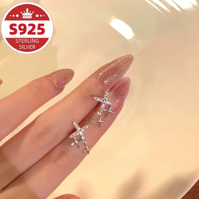 S925 sterling silver delicate minimalist star stud earrings—luxurious, dazzling, versatile. Women’s jewelry accessory, a must-have for girls; a perfect gift for Valentine’s Day, Mother’s Day, and Christmas.