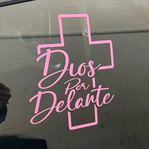 dios por delante car decal