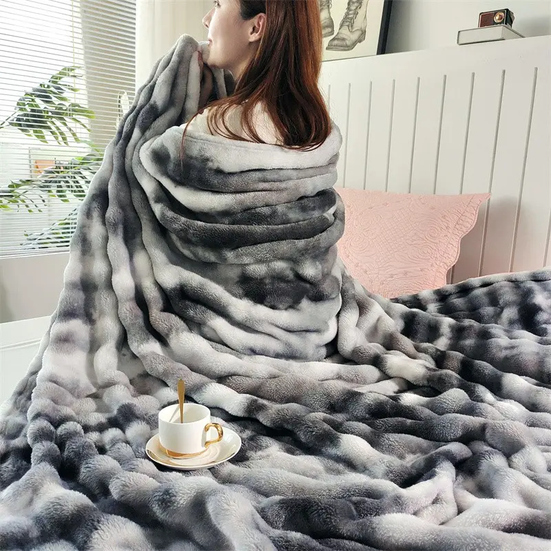 Cozy Throw Blanket for Couch, Fluffy Fuzzy Plush Bubble Blanket, Soft Thick for Sofa Bedroom, Cloud-Like Comfort for Winter, Aesthetic Room Decor, Decorative Blankets, Soft Warm Blanket