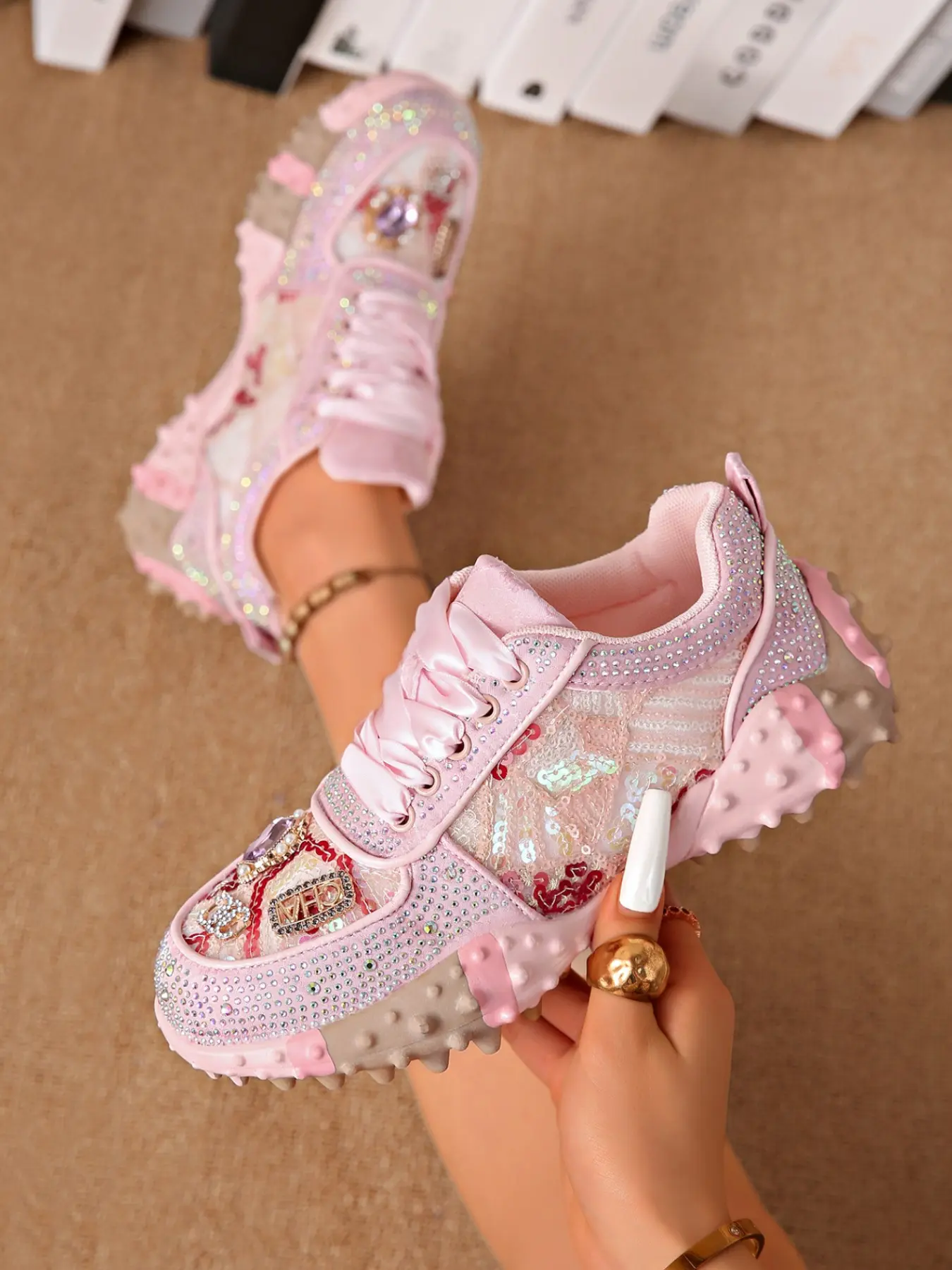 2026 Women's Sequin Rhinestone Thick Sole Dad Shoes, Walking Shoes, Sneaker, Chunky Casual Trainers, Embroidered Textile Upper, Rubber Sole, Casual Style, All-Season Footwear, Versatile Shoes