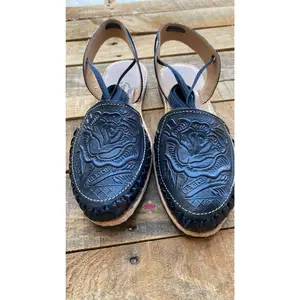 Mexico - Black Tooled lace up