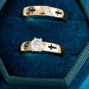 Set of 2 Elegant Geometric Cross Rings for Couples, Ideal for Weddings, Engagements, And Parties