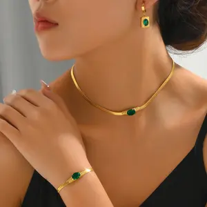 3-piece set: Fashionable party necklace for women, niche luxury design with emerald and diamond inlay, versatile jewelry set