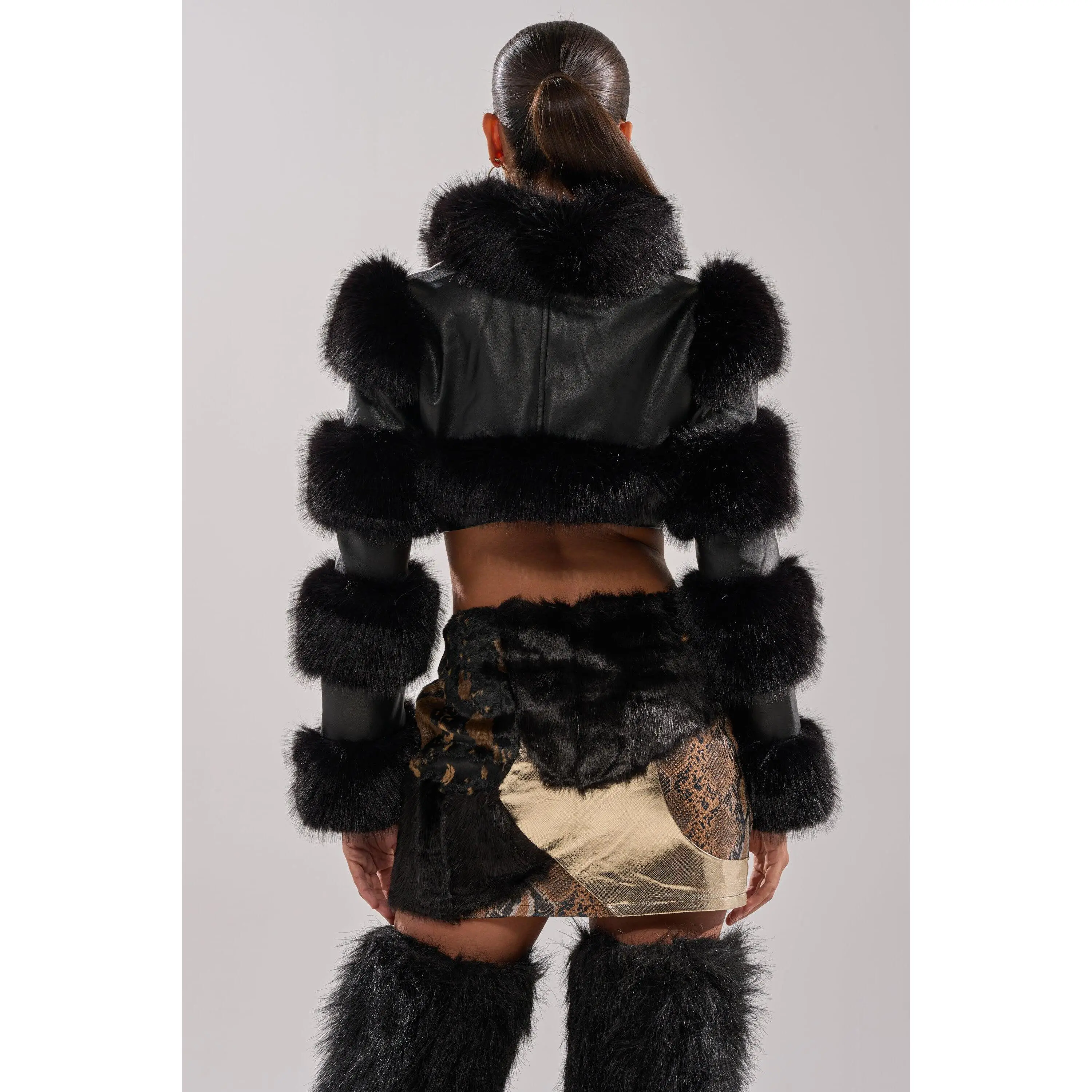 【新品未開封】andmary Doggy fur tops black LOVERGIRL ULTRA CROP FUR TRIM MOTO - TikTok Shop
