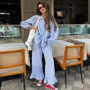 Woman's Blue White Gingham Cotton Two Piece Set, Oversized Lapel Collar Shirt, Ruffled Hem Wide Leg Pants, Breathable Lightweight, Spring Summer Outfit, Casual Loungewear, Slimming Hide Fat, All Body Type, Outing, Vacation, Date, Coffee Meet