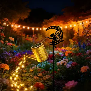 Solar Watering Can Light Outdoor Waterproof Hanging Irrigation Bottle, Garden Decorative Lighting, Solar Garden Lights, Light Sensor, Easy Installation, Solar Illuminated, Suitable for Gardens and Courtyards