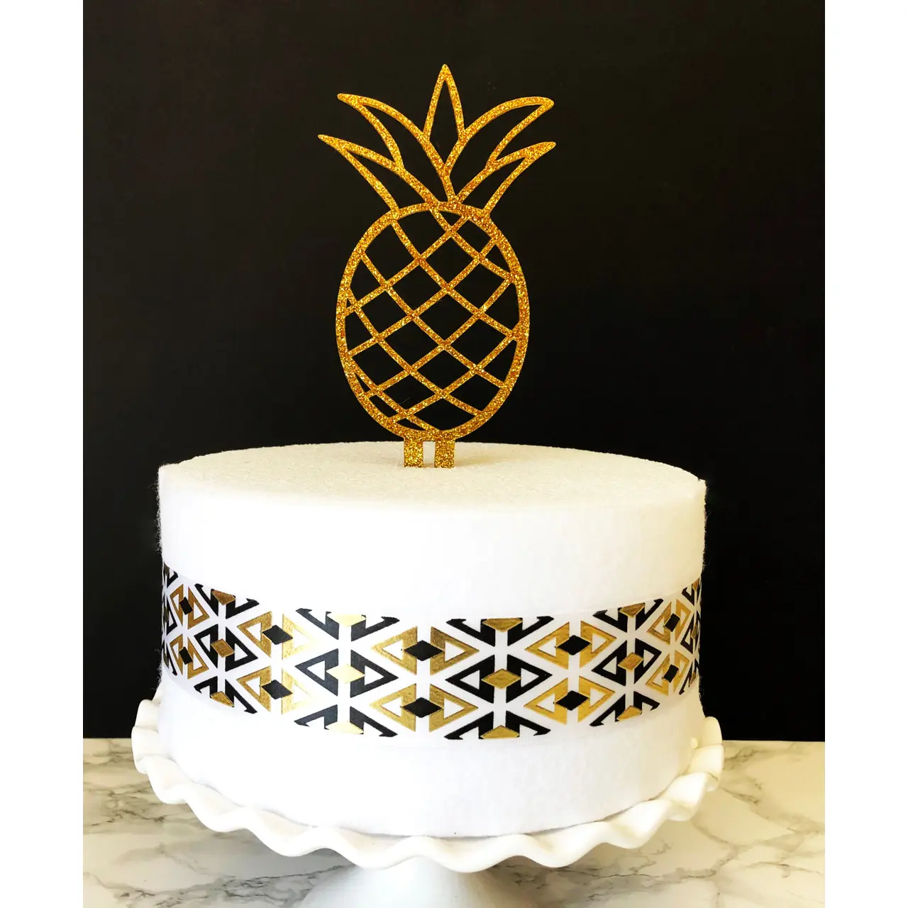 Pineapple Cake Topper
