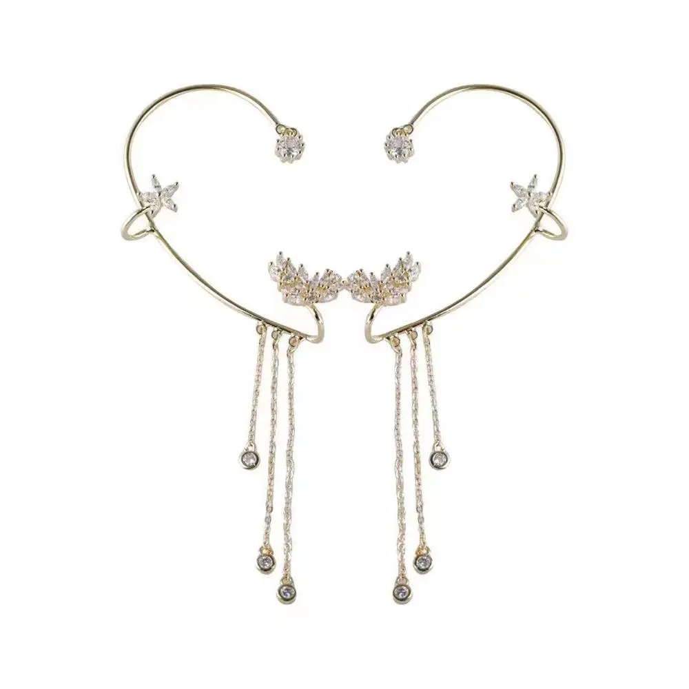 Star tussud ears hanging gold right ear
