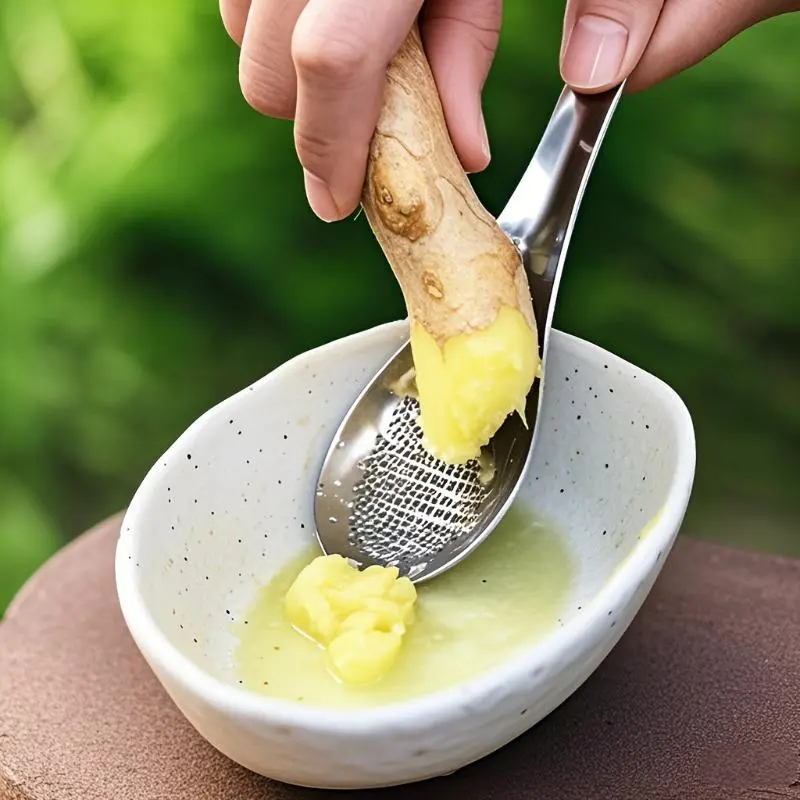 1pc Stainless Steel Ginger & Garlic Mashing Spoon - Manual Kitchen Utensils for Puree, Easy to Clean, Durable Efficient Grinding Tool (Utensils For Kitchen)