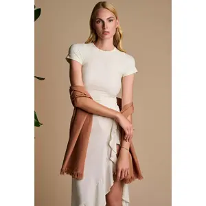 The Melbourne Shawl | Mocha Mousse