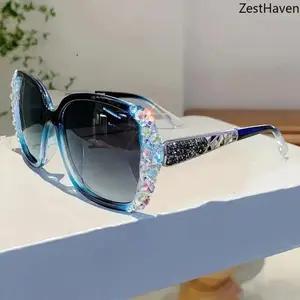 Women’s Polarized Sunglasses with Rhinestone Frame – Gradient Stylish Shades for Street Style & Outdoor