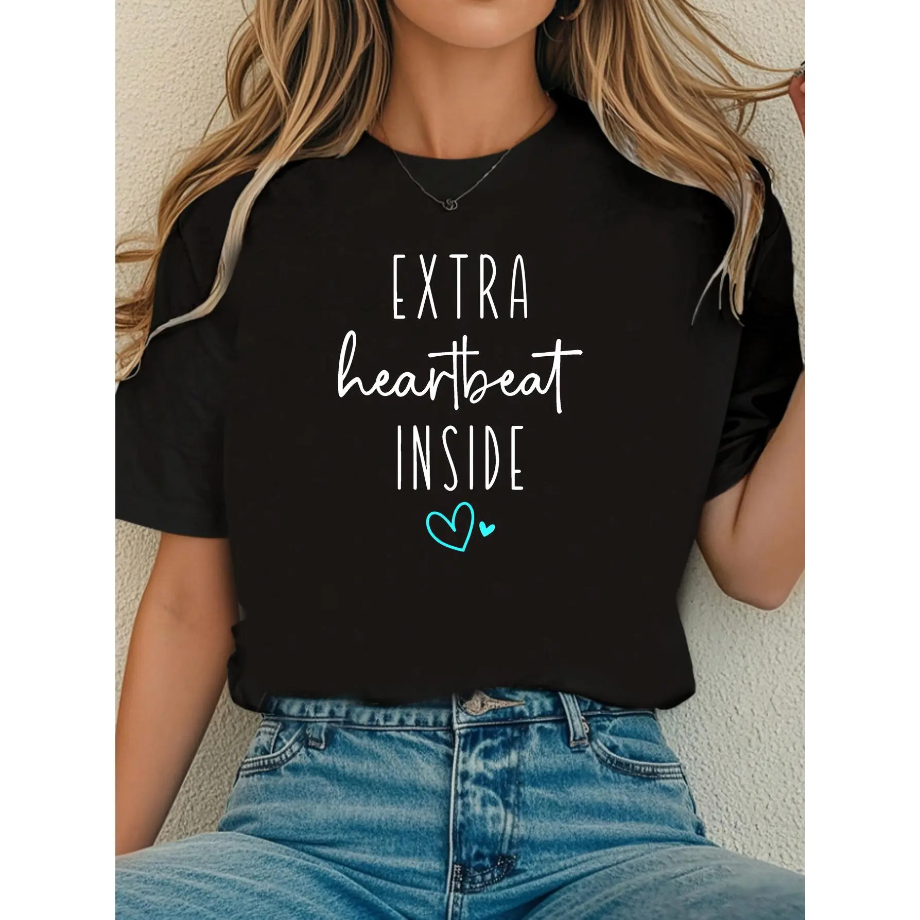 Women's Pure Cotton Crew Neck Short-Sleeve Fitted T-Shirt - Chic Classic Christmas Maternity Top with Casual Heart & Geometric Digital Print for Expecting Moms, All-Season Basics