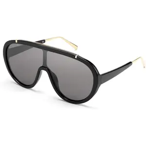 Women's oversized one-piece frame sunglasses with fashionable retro color tones