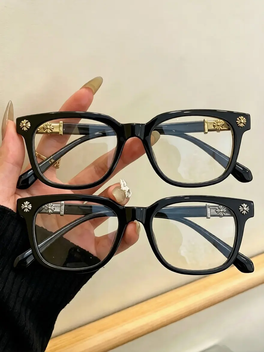 Unisex Blue Light Glasses - Stylish Square Frames, Trendy Metal Frame Eyeglasses, Casual Wear Accessories for Work & Gaming (Luggage & Bag Charm Accessory)