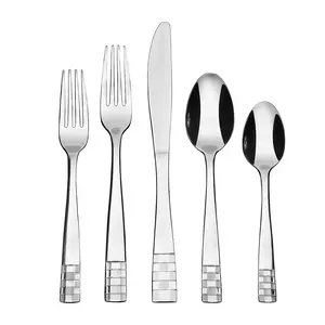 KitchenTrend 20-Piece Silverware Set, Stainless Steel Flatware Cutlery Set, Service for 4 in Dishwasher Safe, Checkmate Tableware Home