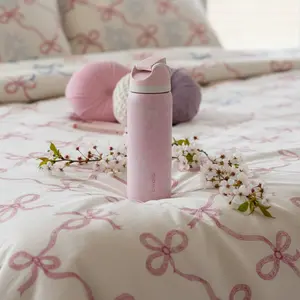 [Valentine Deals] Owala x Urban Outfitters Ribbon Toile 32oz FreeSip – Gift-Ready, Tumbler Gift Collection, Dupe Edition, Coffee Water Cup