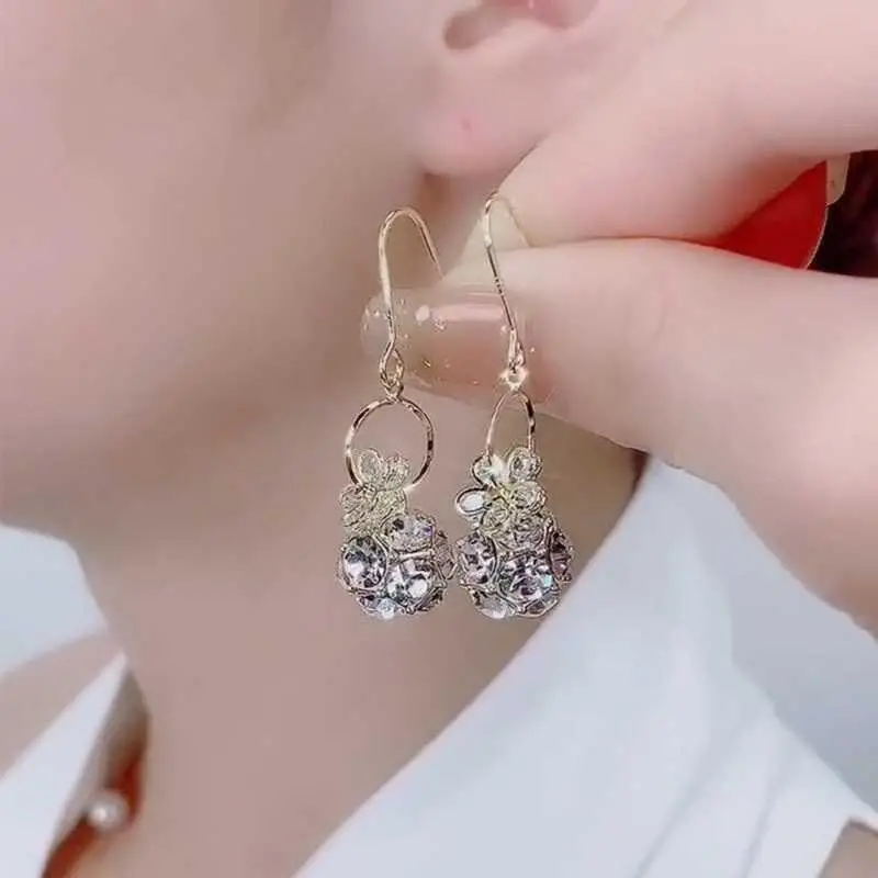 Zircon Flower Rhinestone Ball Earrings for Women Fashionable Elegant Versatile Dangle Earrings Niche Design Unique Personalized Ear Jewelry HNAO05