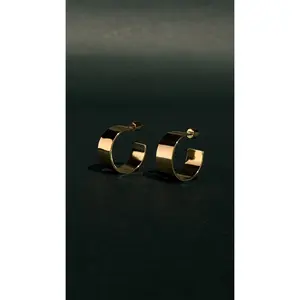 Aswan Earrings - Stunning Everyday Hoop