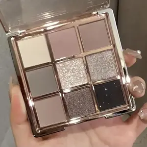 9-Color Eyeshadow Palette with Shimmer & Matte Finishes - 9 Shade Neutral// Tones Suitable for Daily Makeup, Long-Lasting Blending Palette for Professional Looks, for Skin Tones