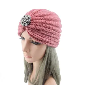 Women‘s Bohemian Slouchy Beanie – Soft Knit Winter Cap with Sparkly Sequins & Tassel – Warm Turban Style Hat for Cold Weather
