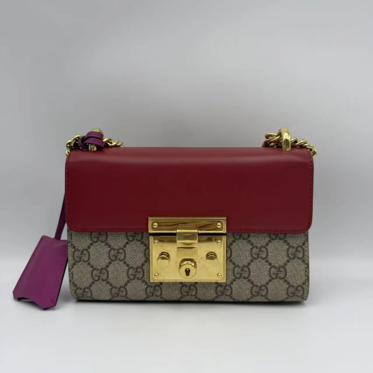 Pre-owned GUCCI Hz9 Padlock Small Red Leather Shoulder/Crossbody Bag 70763