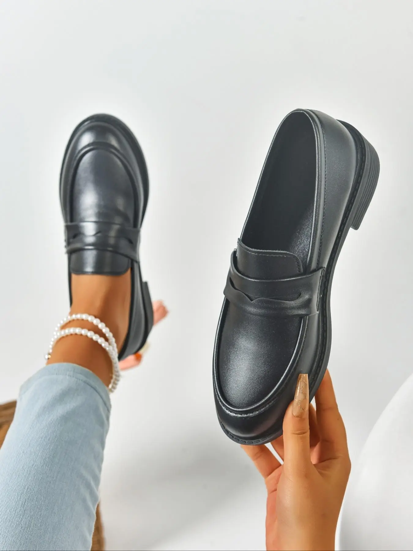 Women's Fashionable Solid Color Pointed Toe PU Leather Loafers, Casual Comfortable Slip on for Daily Wear, Lightweight Breathable Shoes for Women & Girls, Flat, Casual Flats