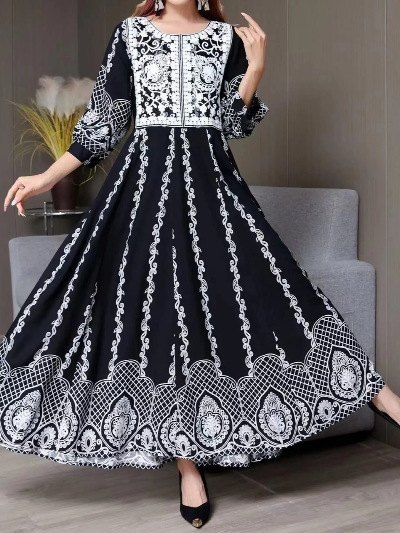 Women's Embroidery Long Dress, Chic Modest Casual Round Neck Dress for Daily Wear, Women's Islamic Clothing for All Seasons, Modesty Muslim Clothing, Modest Style Dress, Afghan Dresses, Muslim Evening Dress, Modest Muslim Outfits, Islamic Modesty Clothes