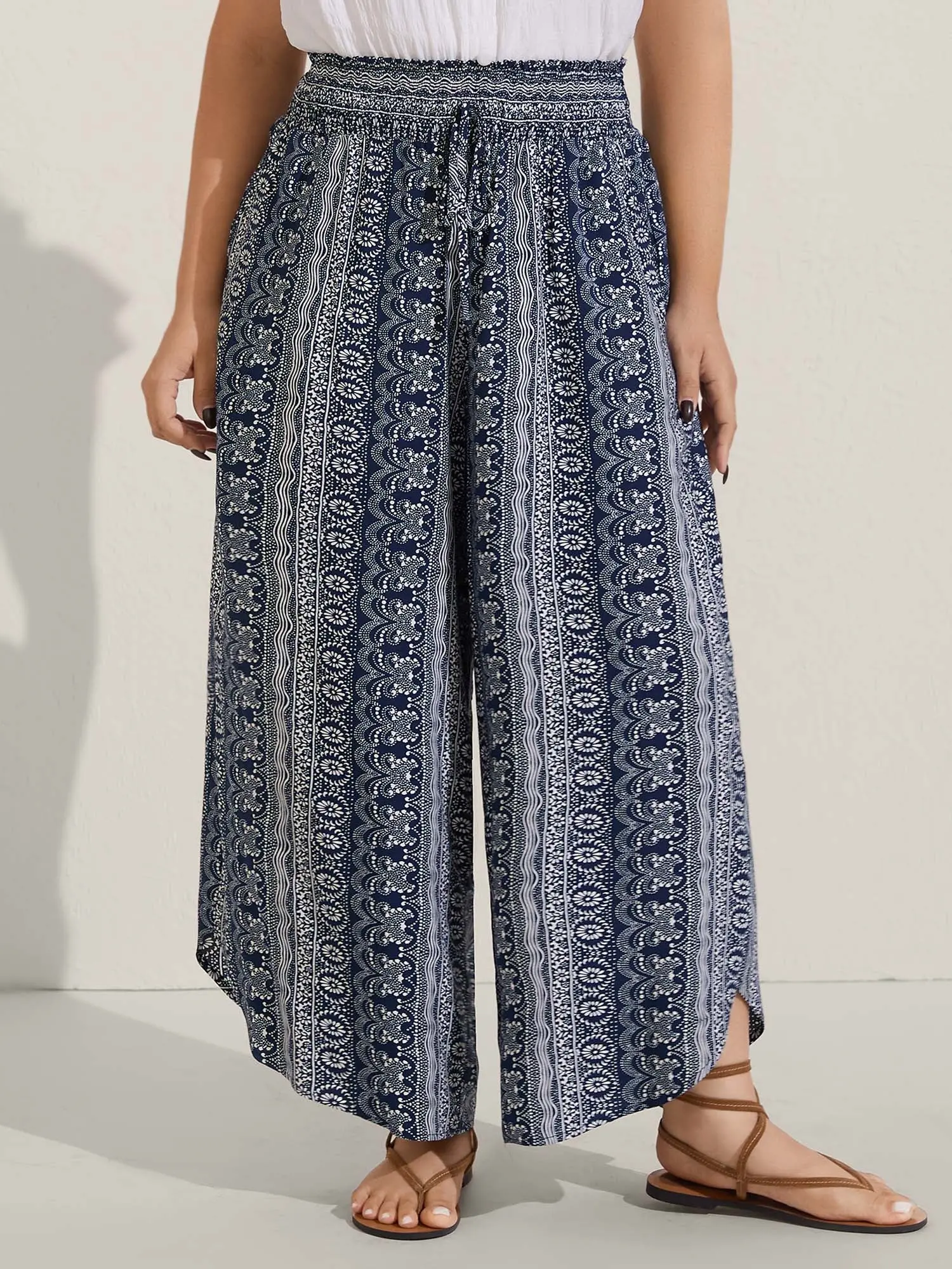 BloomChic Women's Plus Size Chic Curve Pants, Bohemian Style Shirred Wide-Leg Resort Beach Trousers with Slanted Pockets, Bottoms, Boho Style Pants, Casual High Rise, Non Stretch, Effortless Flow Pants