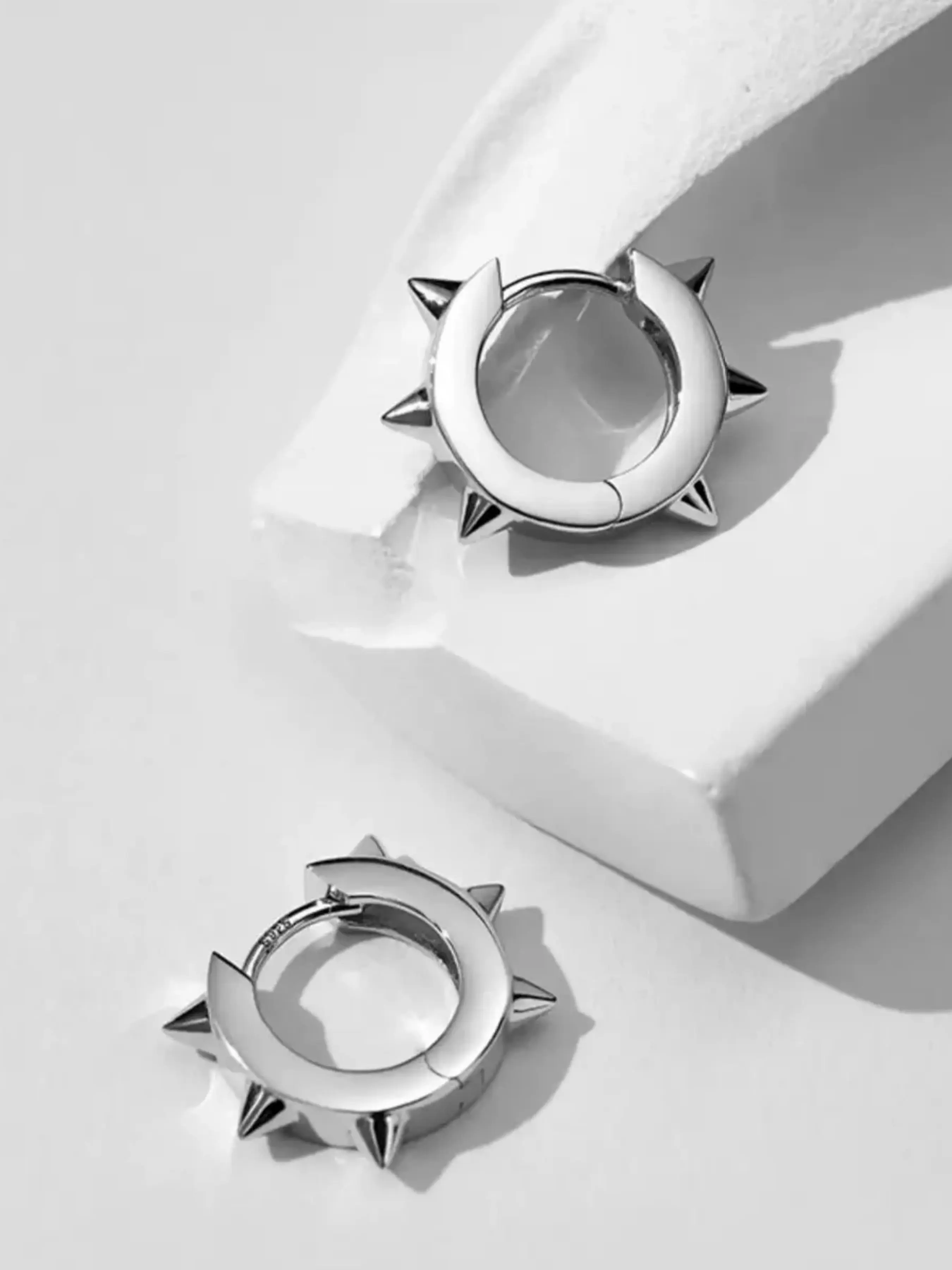 2PCS Stainless Steel Spike Hoop Earrings Set, Hook-Style Handmade Sleek Finish Unisex Punk Inspired Emo Accessories   Stylish Men's Casual Gothic Jewelry, Stainless Steel Hoops