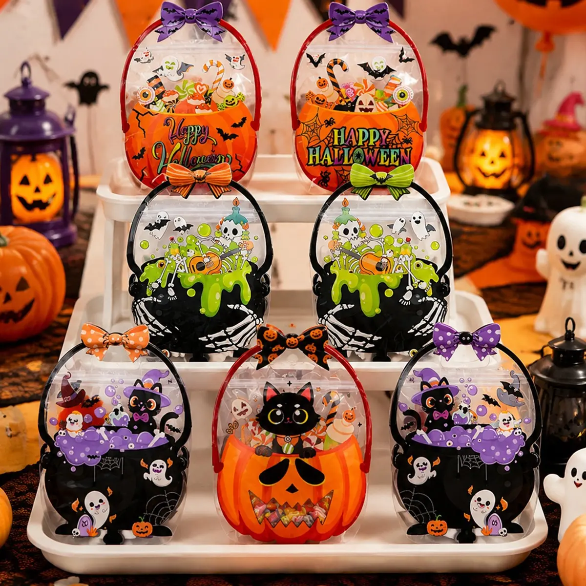 20 Pcs Halloween gift bags, plastic candy bags, Trick or Treat bags with Handle,featuring cauldron and pumpkin designs. Ideal for students, teachers,  and neighbors,  perfect for storing classroom snacks and as party favors at Halloween birthday parties