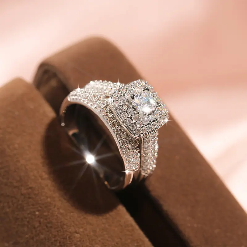 Full Diamond Micro Pave Couple Princess Cut Diamond Ring Set European and American Fashion Luxury Engagement Ring