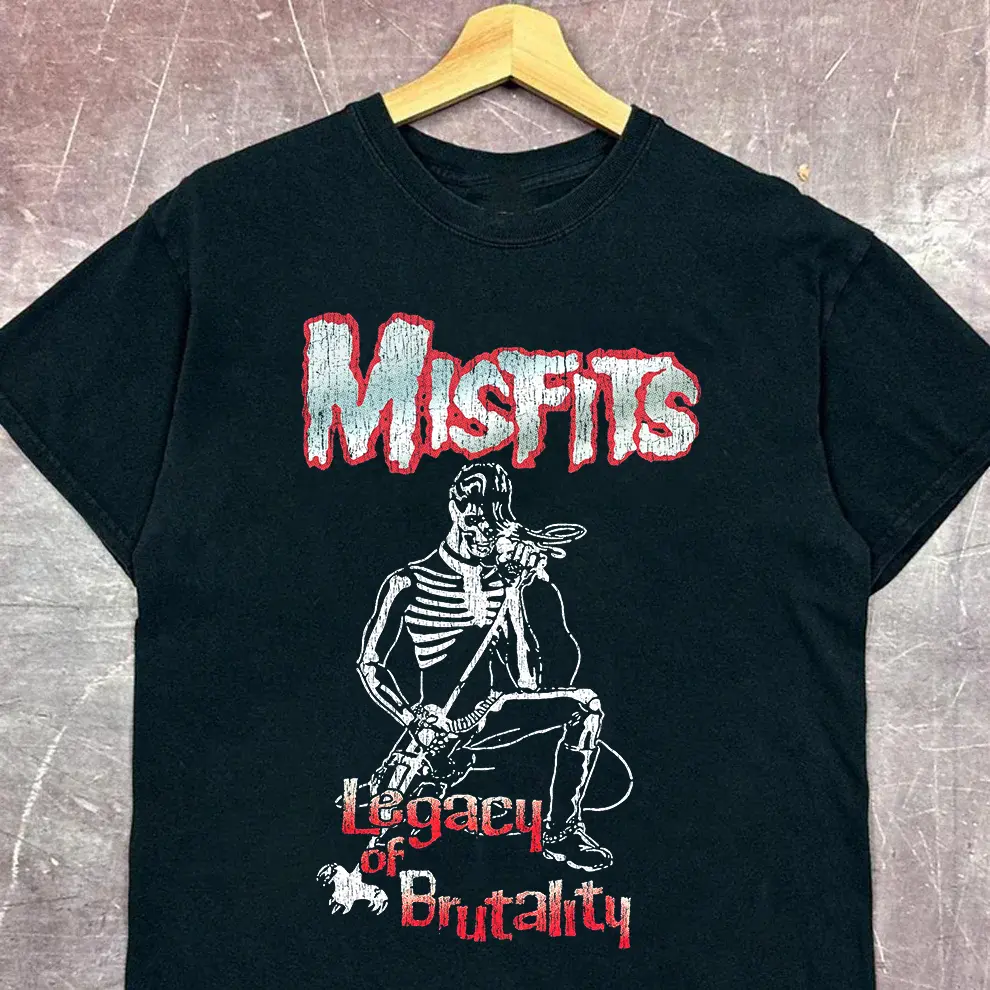 Misfits Legacy Of Brutality Vintage Black T-Shirt, Urban Street Style Vintage Good Graphic Tee Unisex Cotton Top, Y2K Grunge Aesthetic, Trendy T-Shirt, Casual Daily Wear, Gift T-Shirt Top Menswear Womenswear Streetwear