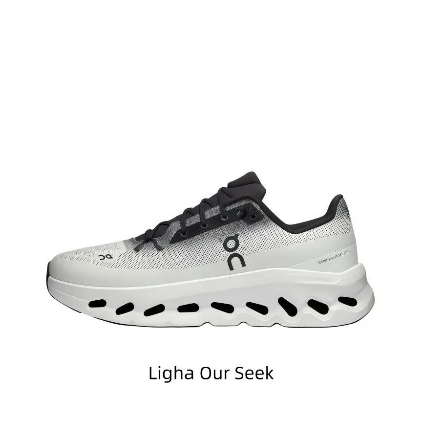 Classic monochrome athletic sneakers breathable knit upper flexible shock-absorbing sole suitable for gym workouts daily urban outdoor activities