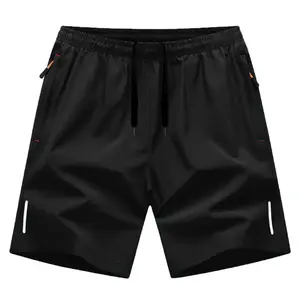 Men's reflective striped pocket zip gym shorts, casual elastic belt shorts, suitable for daily outdoor wear, men's bottoms